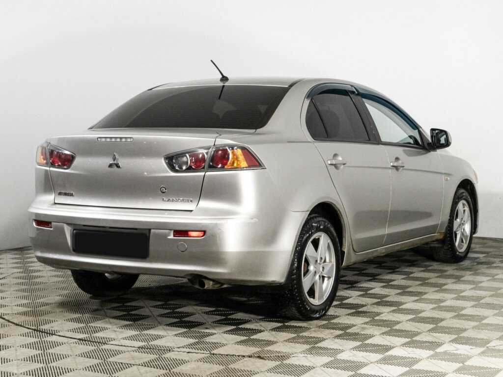 Mitsubishi Lancer с пробегом — 2012 год. Фото: #4