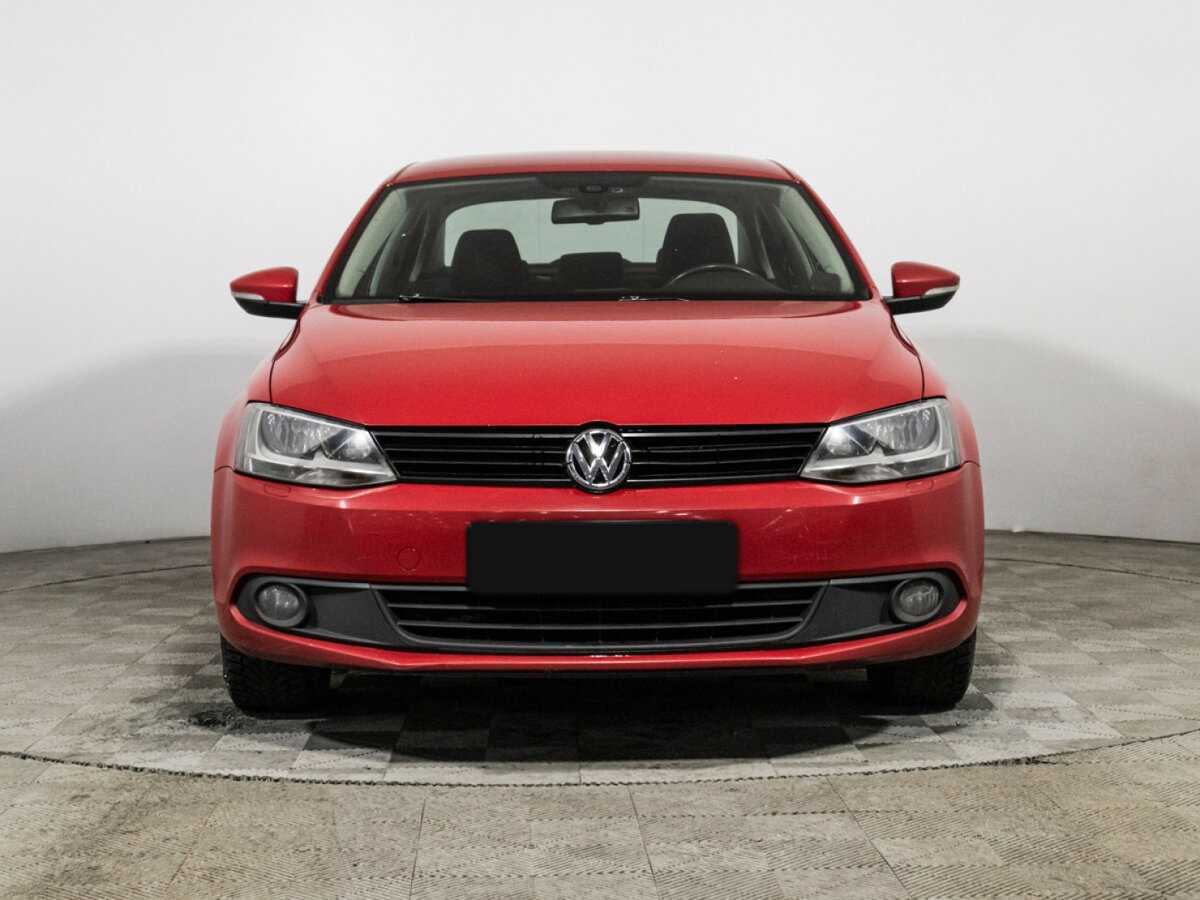 Volkswagen Jetta с пробегом — 2012 год. Фото: #1