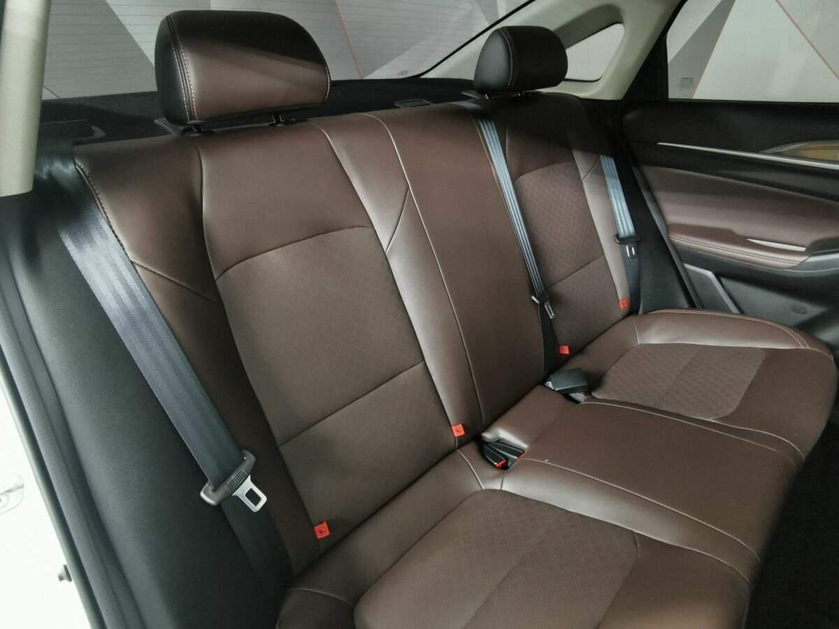 Changan Eado Plus с пробегом — 2023 год. Фото: #14