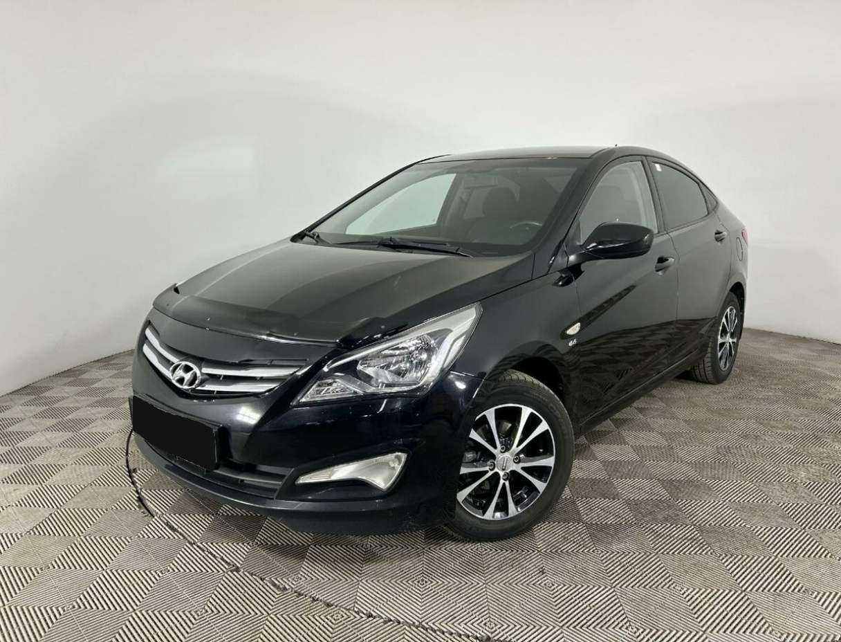 Hyundai Solaris с пробегом — 2015 год. Посмотреть фото