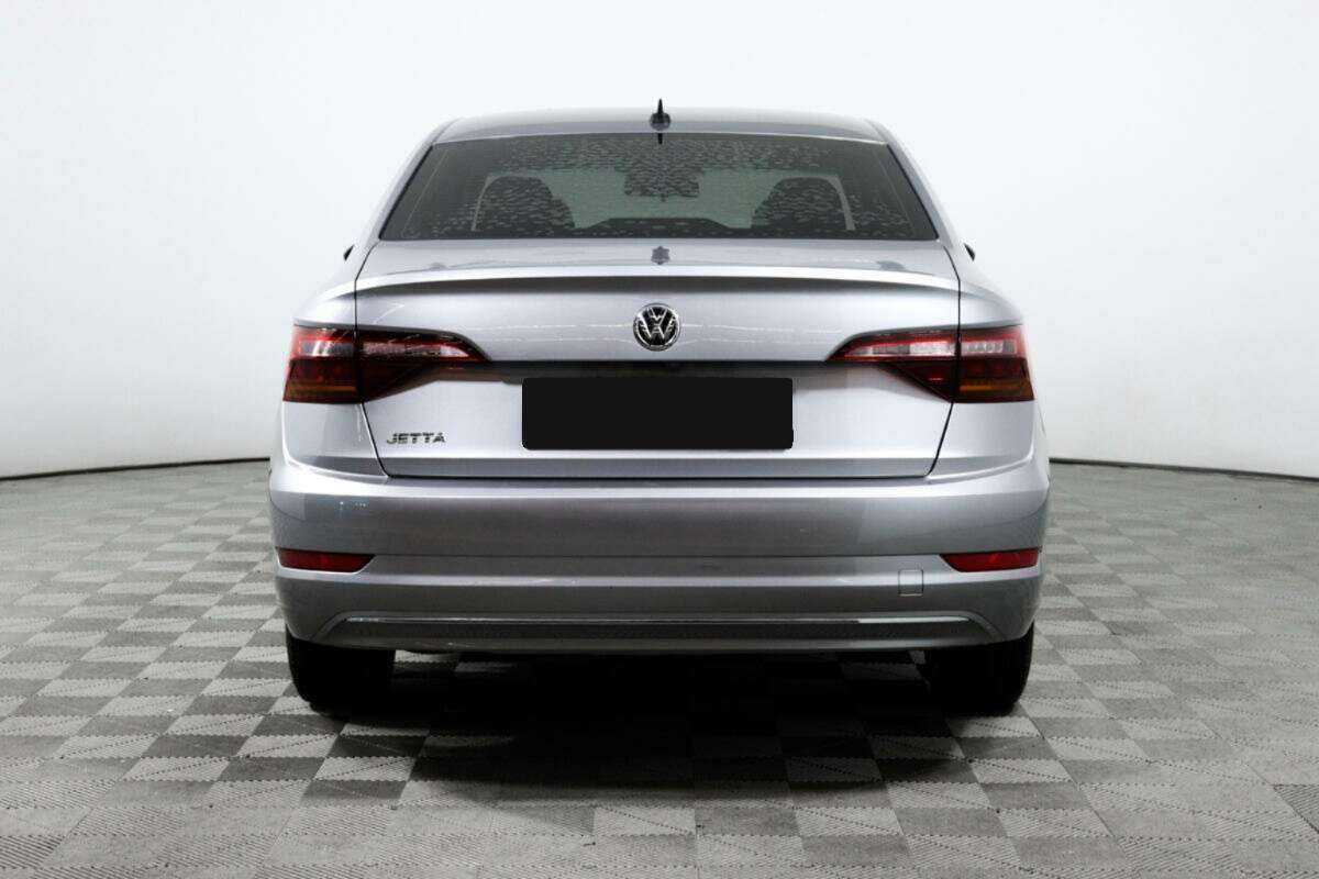 Volkswagen Jetta с пробегом — 2019 год. Фото: #5