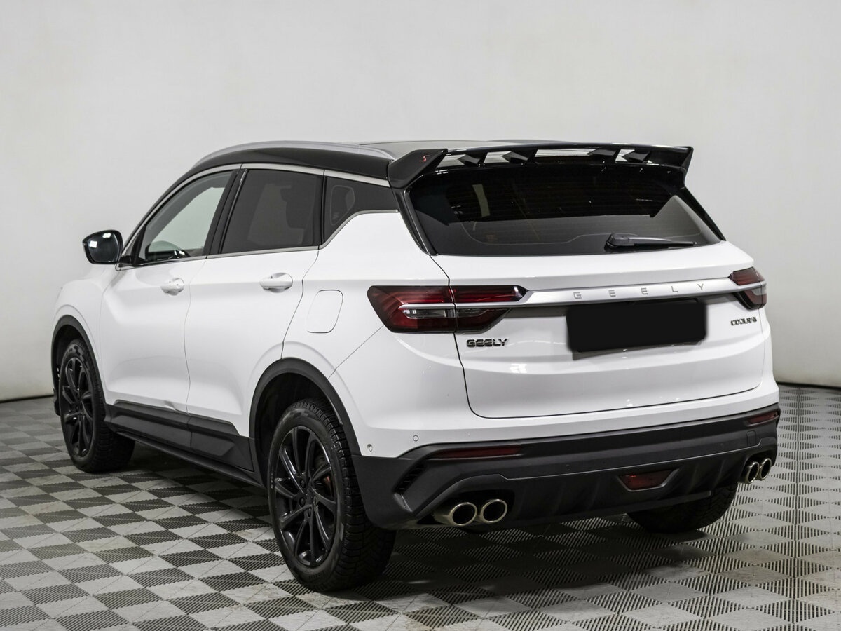 Geely Coolray с пробегом — 2022 год. Фото: #5