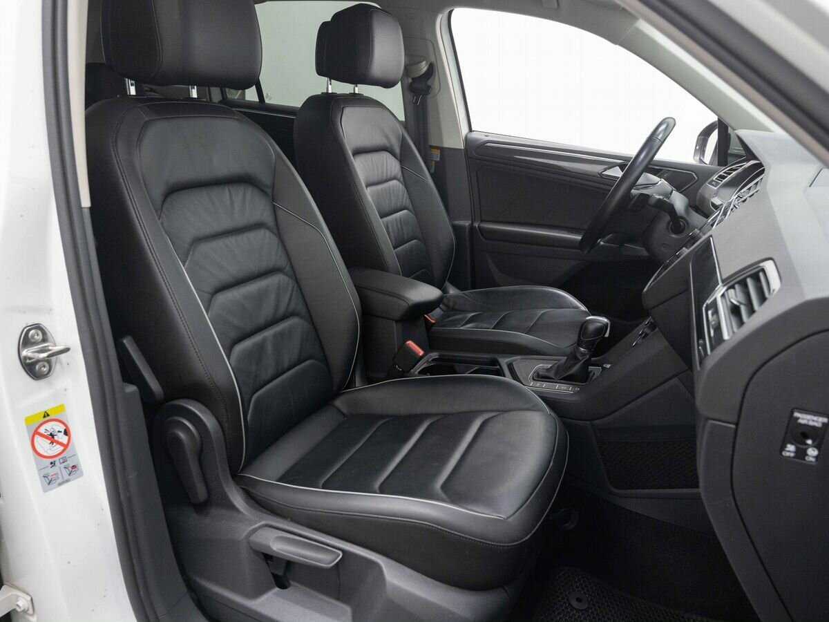 Volkswagen Tiguan с пробегом — 2018 год. Фото: #12