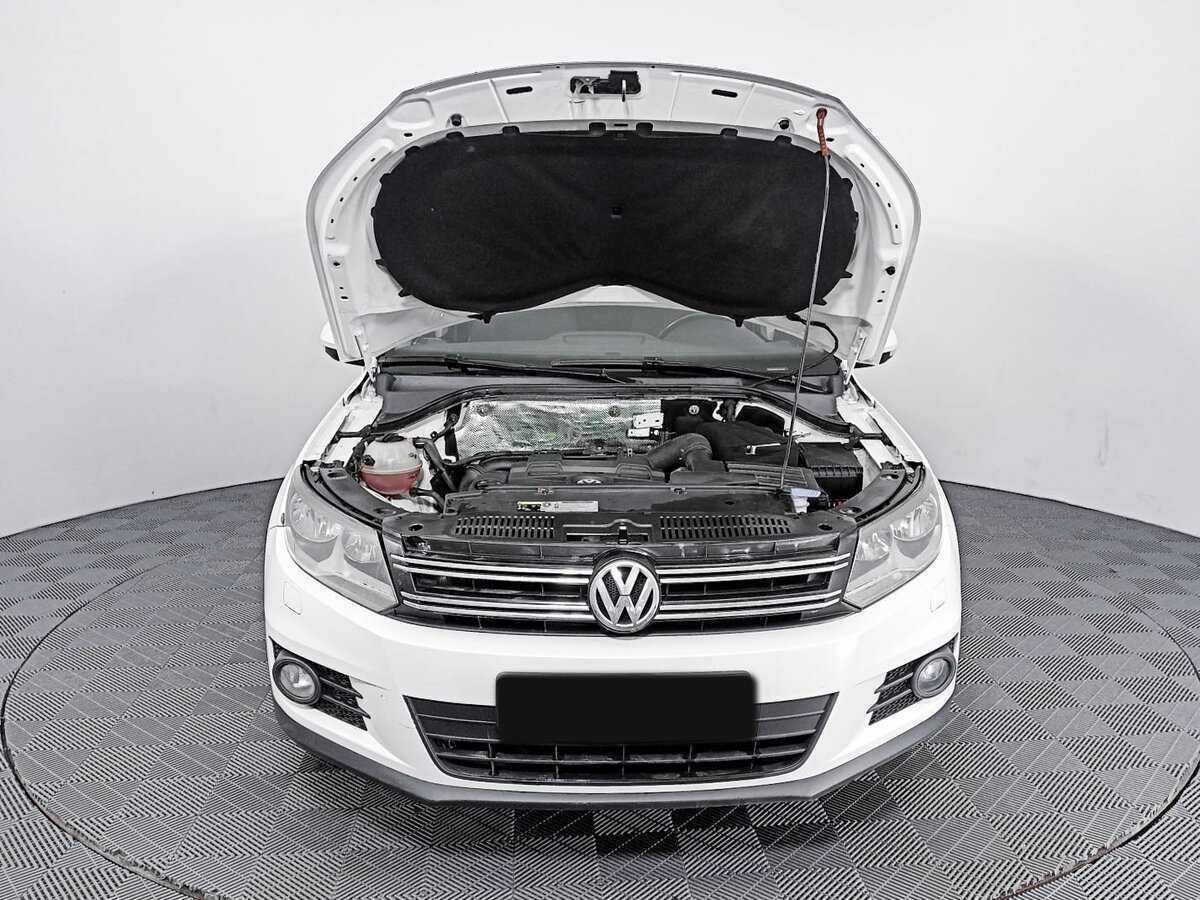 Volkswagen Tiguan с пробегом — 2013 год. Фото: #8