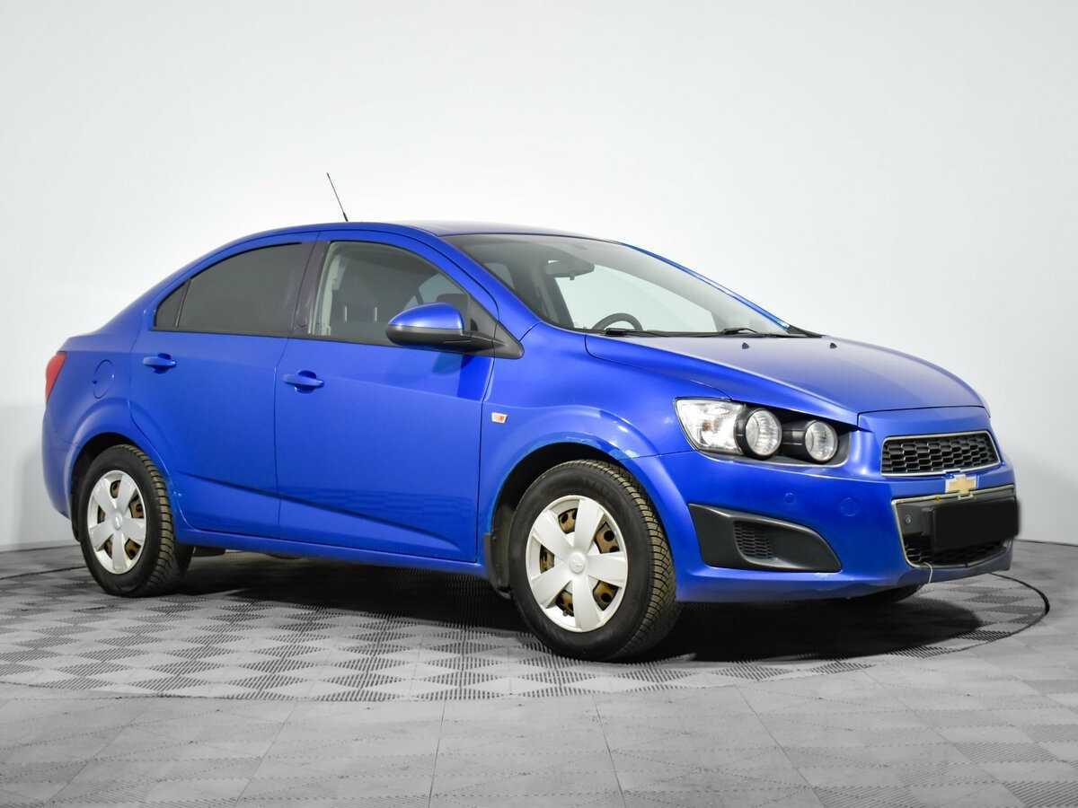Chevrolet Aveo с пробегом — 2012 год. Фото: #2