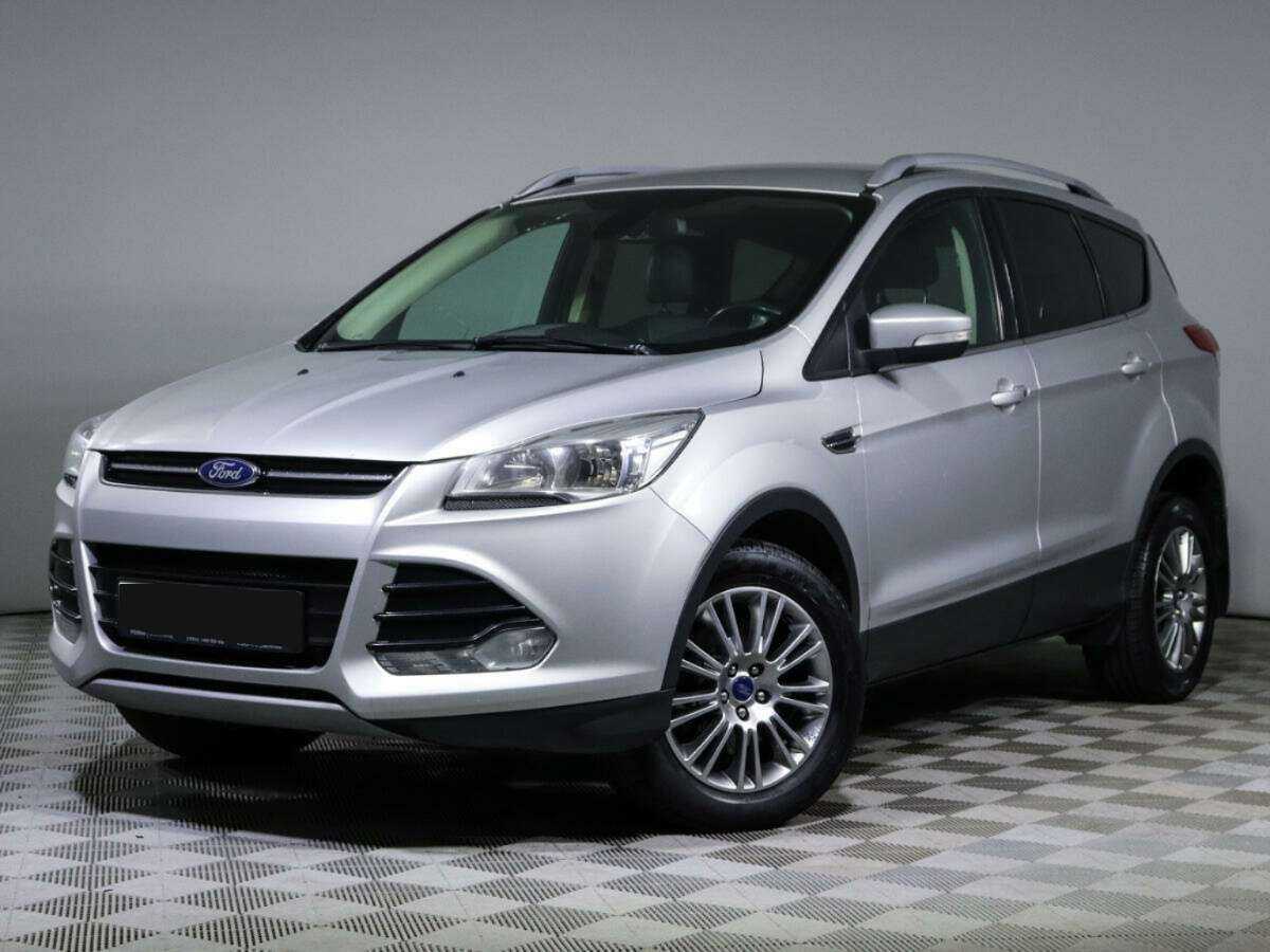Ford Kuga с пробегом — 2013 год. Фото: #0