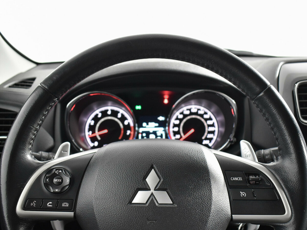 Mitsubishi ASX с пробегом — 2014 год. Фото: #13