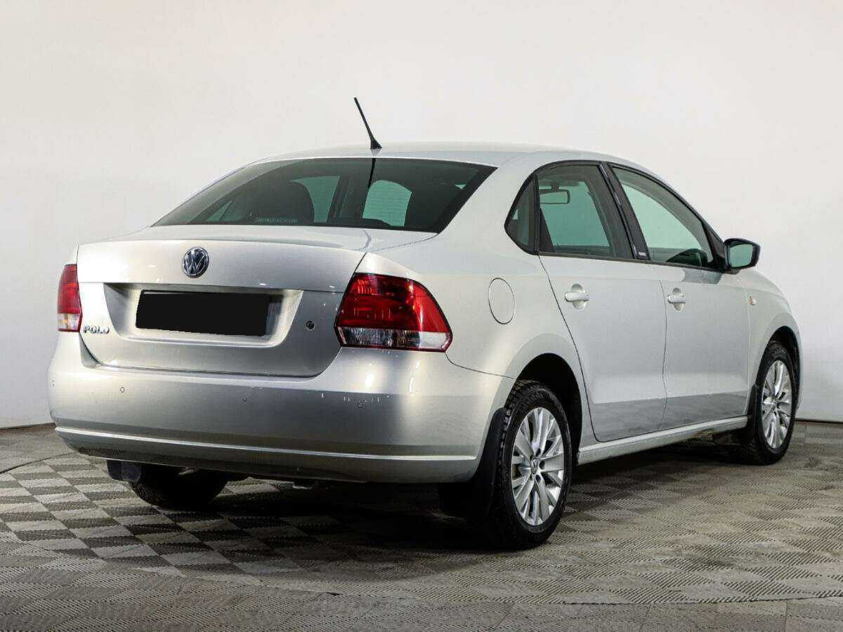 Volkswagen Polo с пробегом — 2014 год. Фото: #4