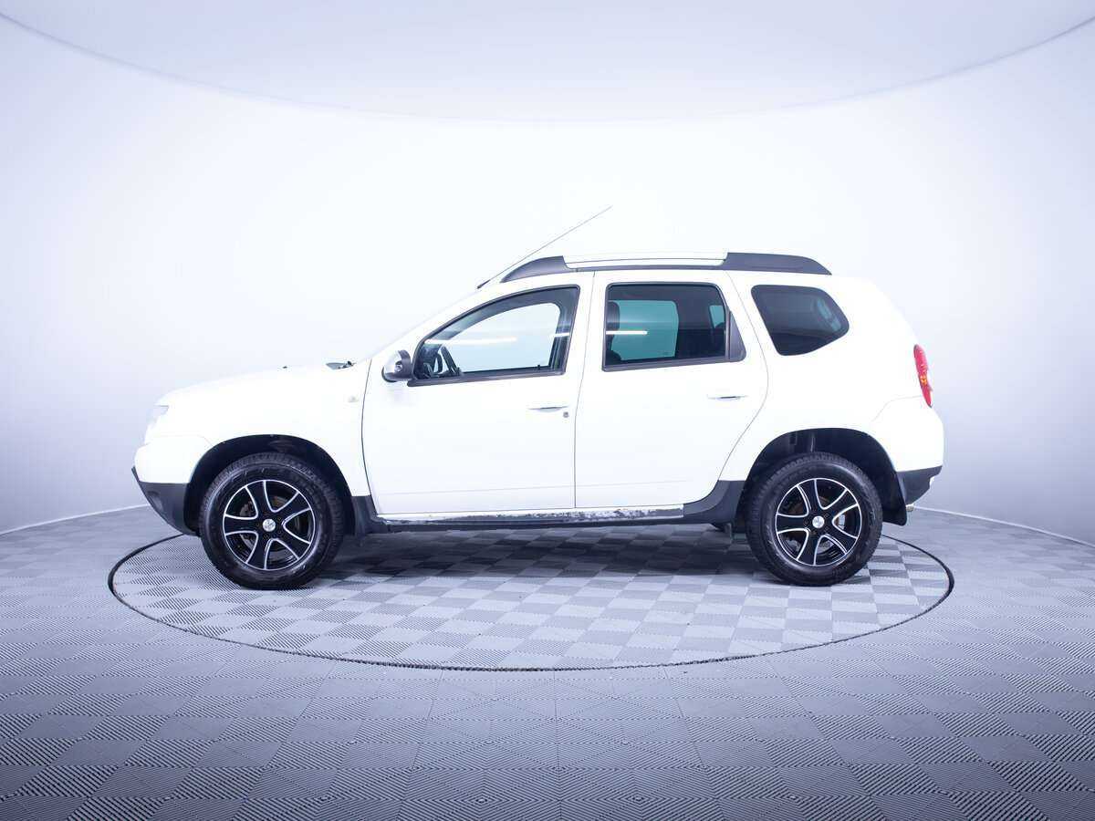 Renault Duster с пробегом — 2013 год. Фото: #7