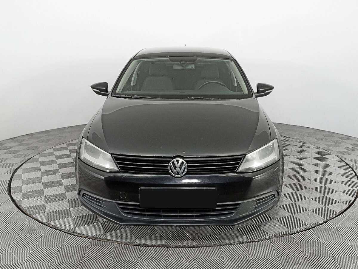 Volkswagen Jetta с пробегом — 2014 год. Фото: #1