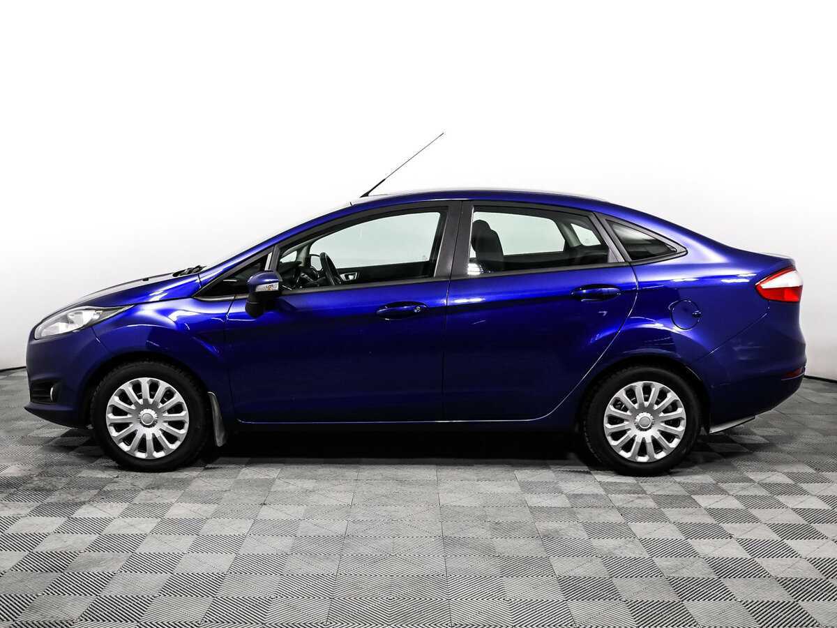 Ford Fiesta с пробегом — 2015 год. Фото: #7