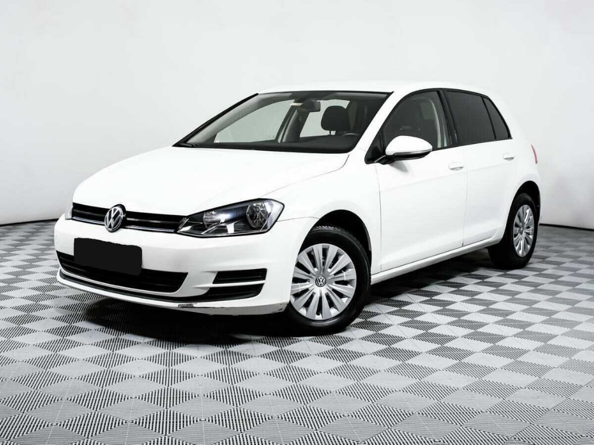 Volkswagen Golf с пробегом — 2015 год. Фото: #0