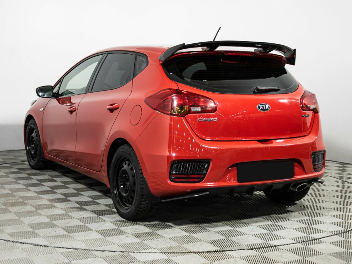 Kia Ceed с пробегом — 2016 год. Фото: #6