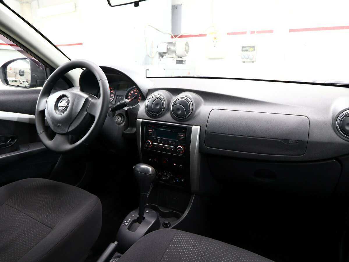 Nissan Almera с пробегом — 2014 год. Фото: #14