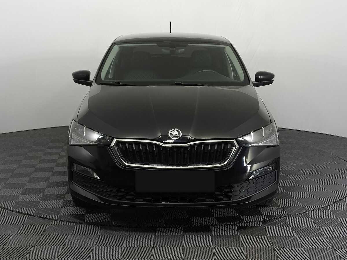 Skoda Rapid с пробегом — 2021 год. Фото: #1