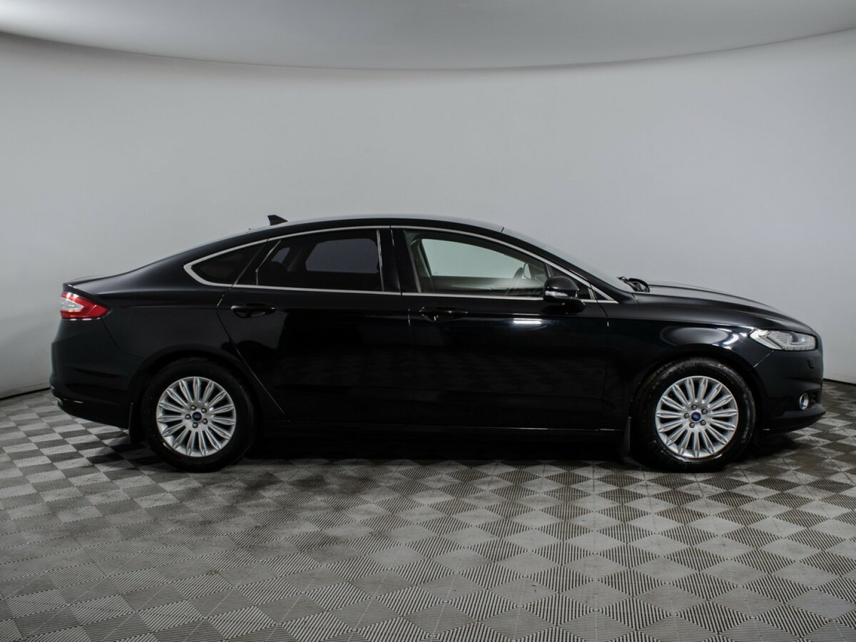 Ford Mondeo с пробегом — 2017 год. Фото: #3