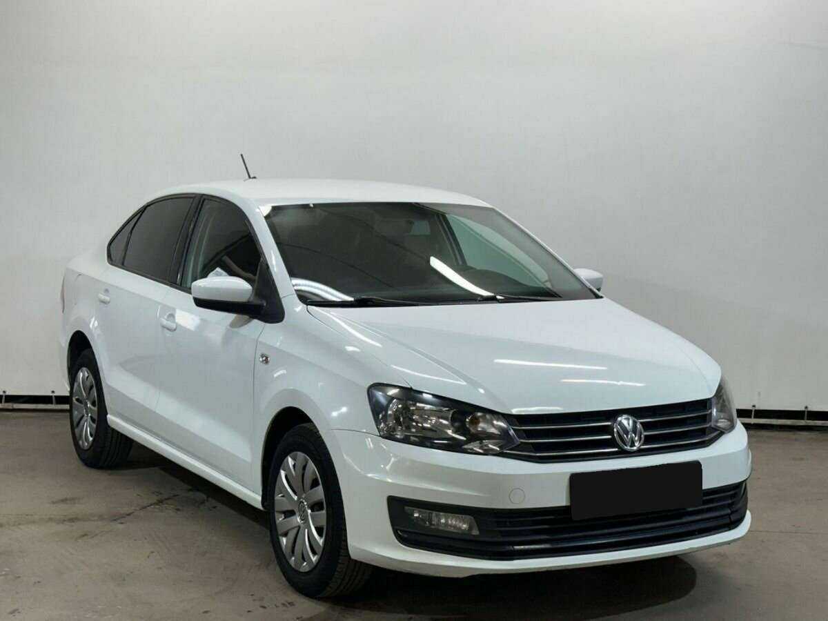 Volkswagen Polo с пробегом — 2019 год. Фото: #2