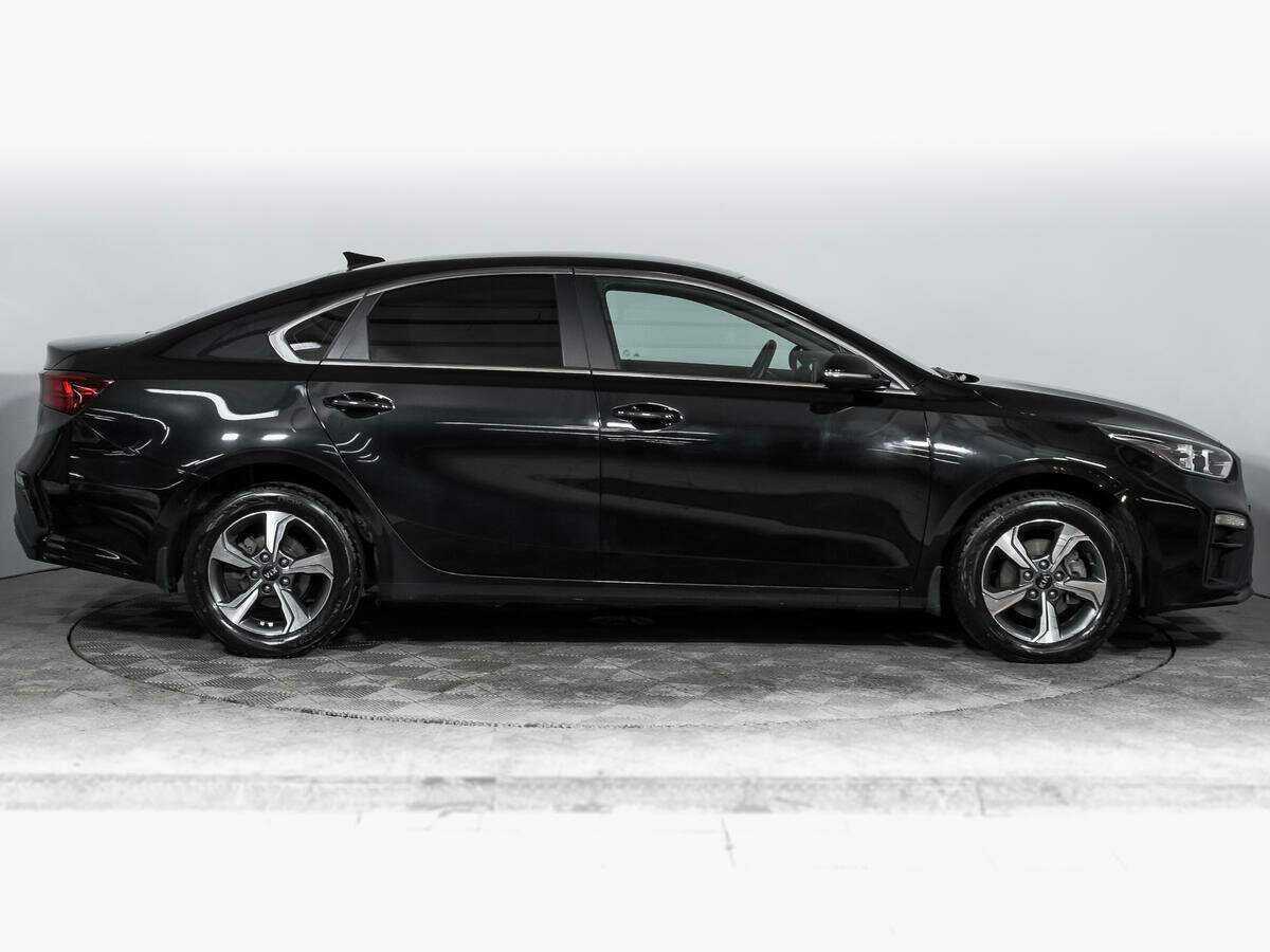 Kia Cerato с пробегом — 2020 год. Фото: #3