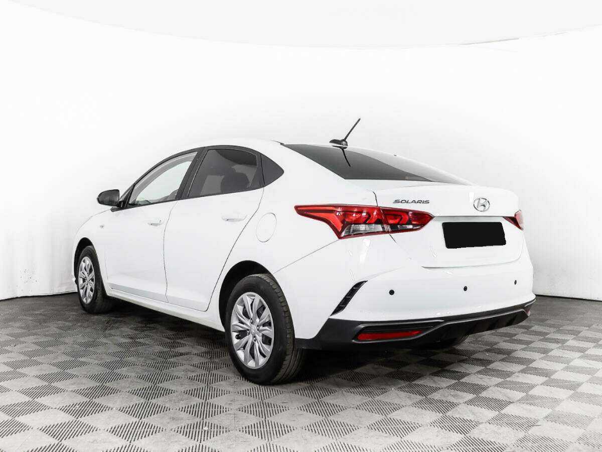 Hyundai Solaris с пробегом — 2020 год. Фото: #6