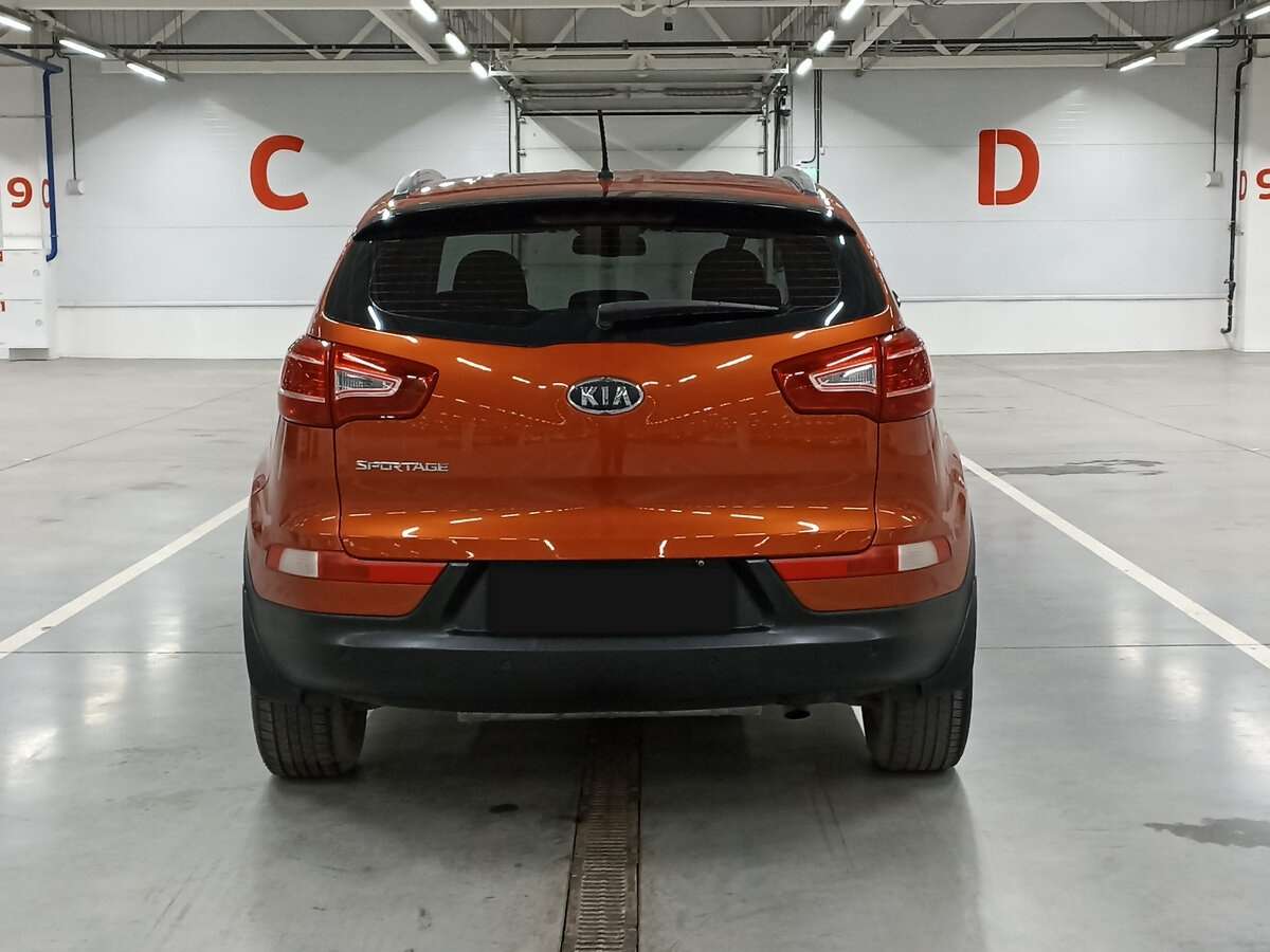 Kia Sportage с пробегом — 2012 год. Фото: #5