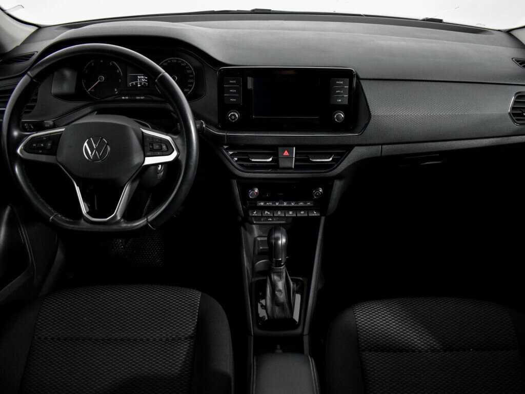 Volkswagen Polo с пробегом — 2021 год. Фото: #13