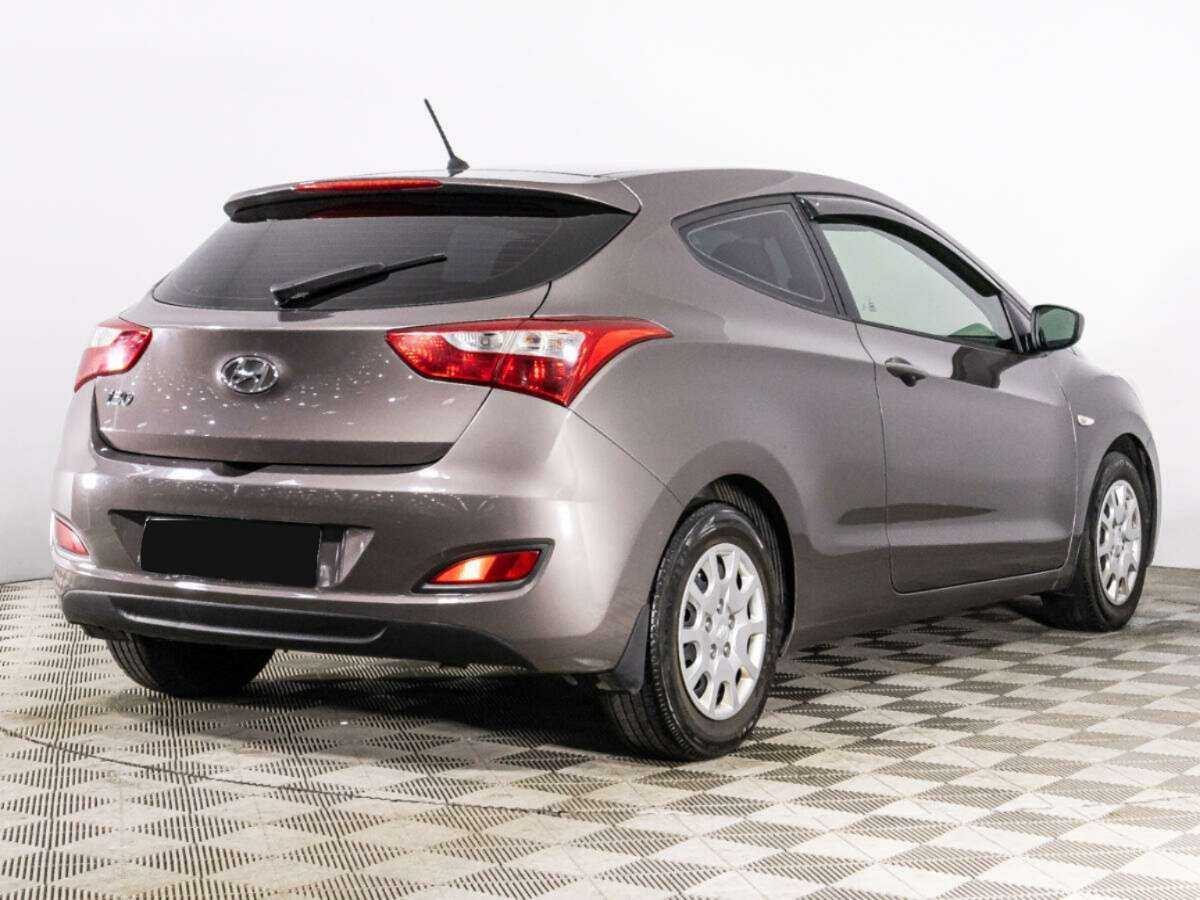 Hyundai i30 с пробегом — 2013 год. Фото: #4
