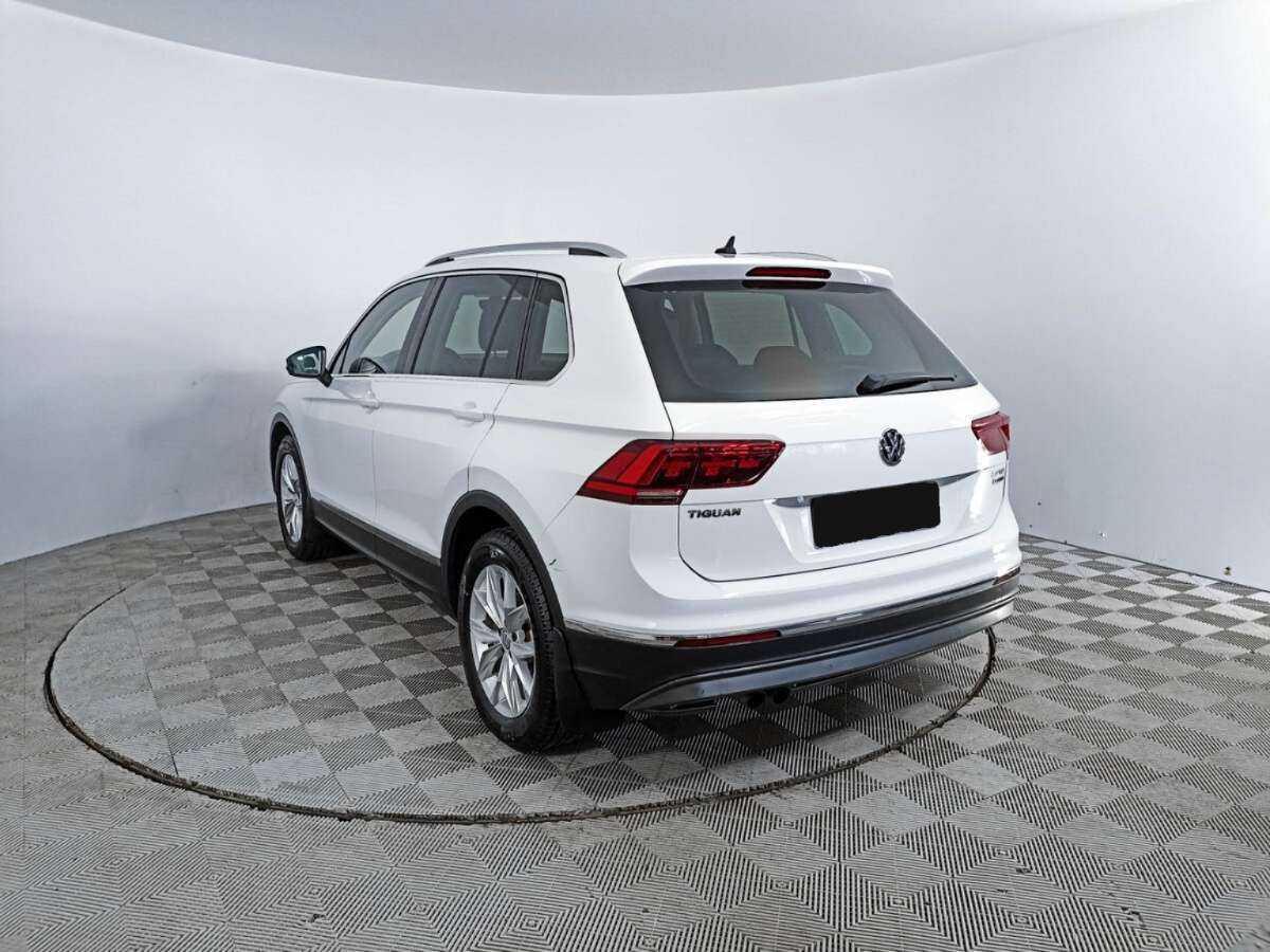 Volkswagen Tiguan с пробегом — 2017 год. Фото: #6