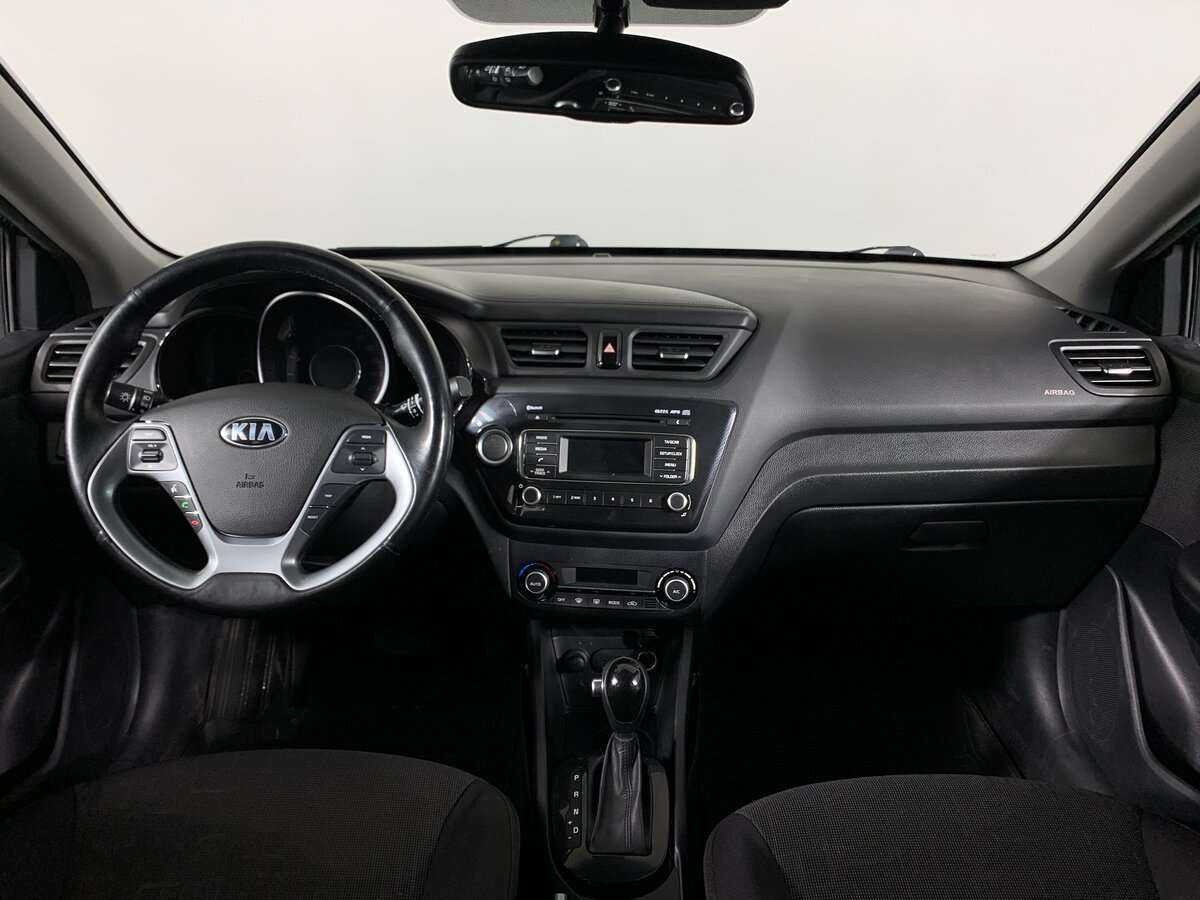 Kia Rio с пробегом — 2016 год. Фото: #9