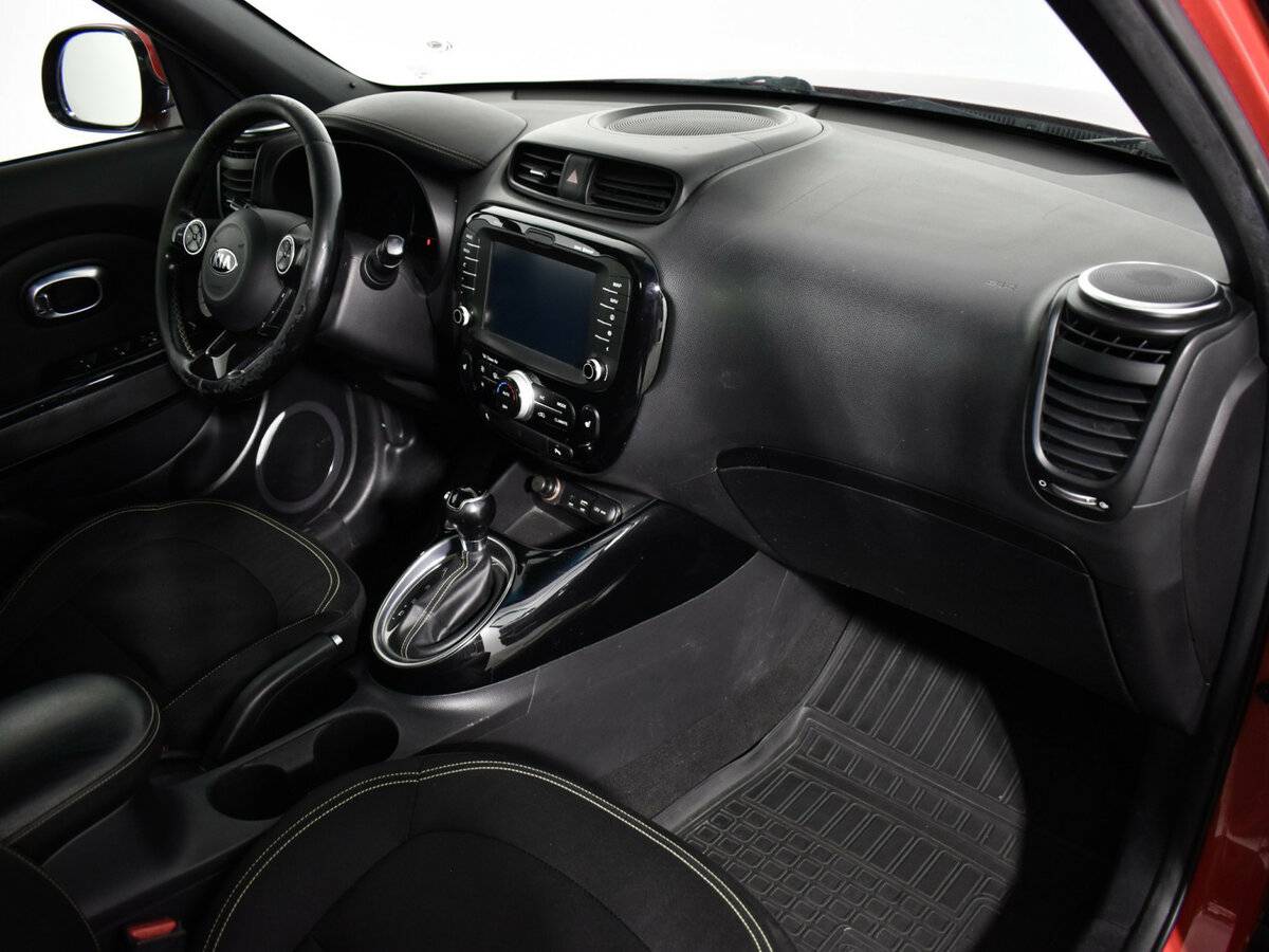 Kia Soul с пробегом — 2015 год. Фото: #11