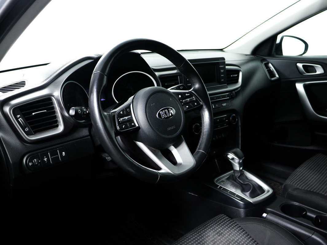 Kia Ceed с пробегом — 2019 год. Фото: #12