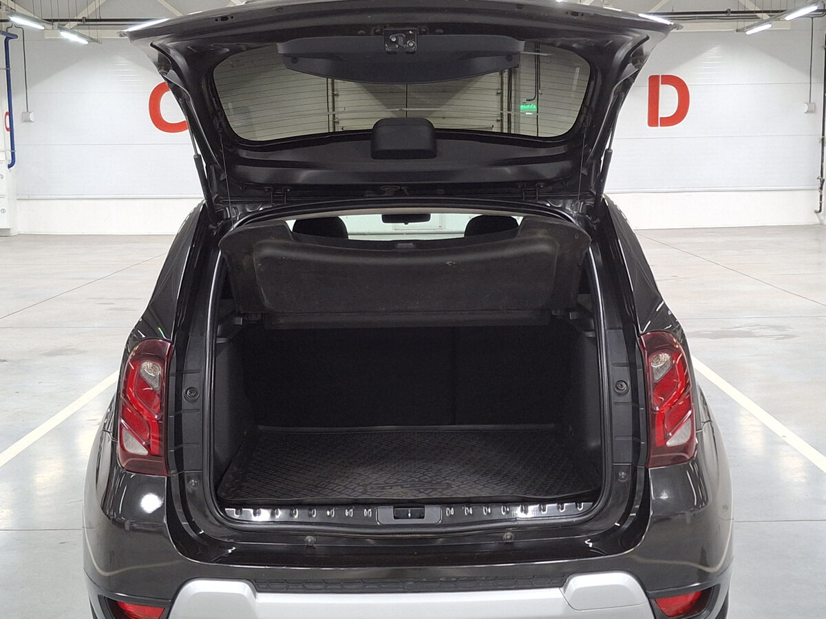 Renault Duster с пробегом — 2016 год. Фото: #9