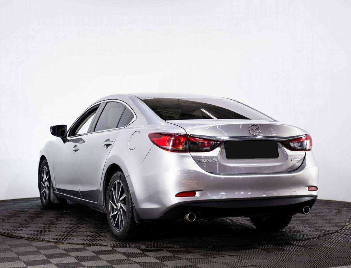 Mazda 6 с пробегом — 2012 год. Фото: #3