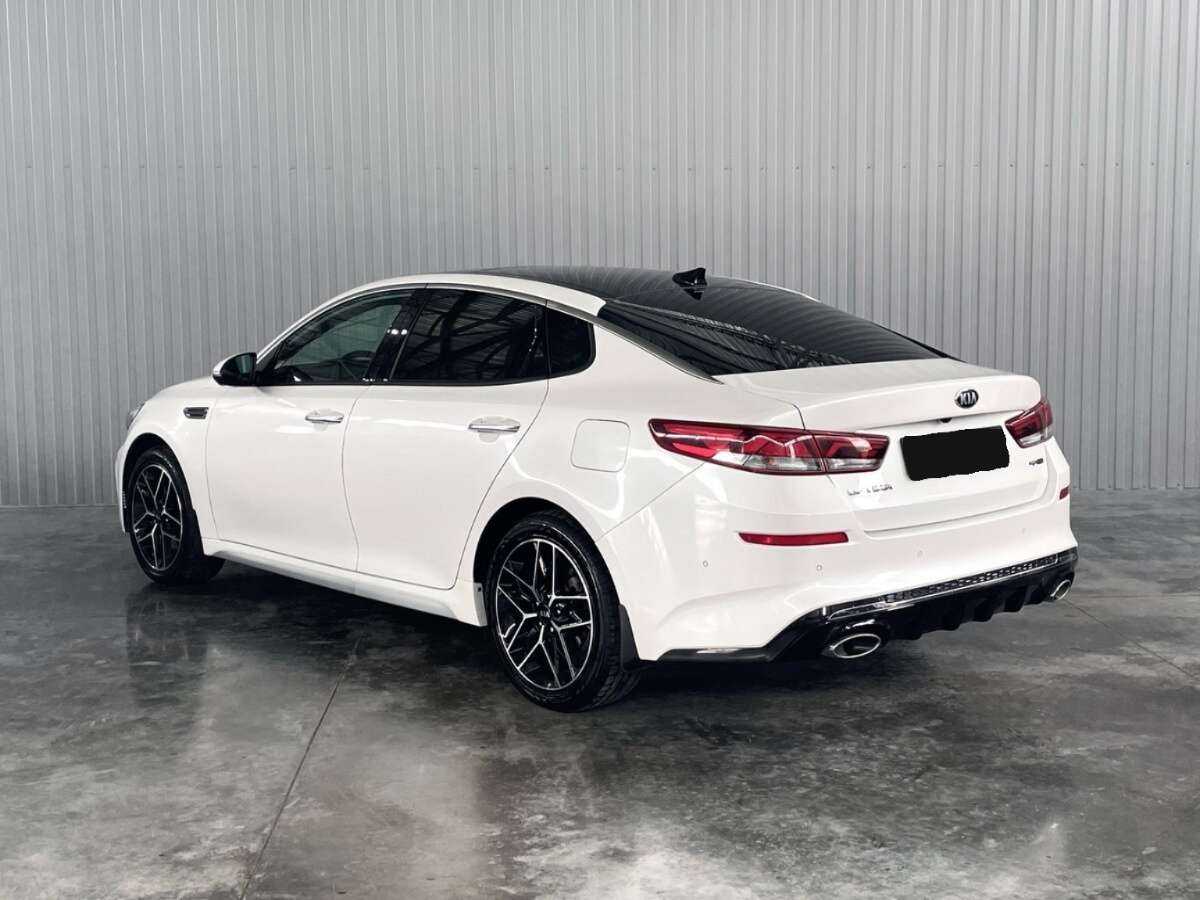 Kia Optima с пробегом — 2018 год. Фото: #6