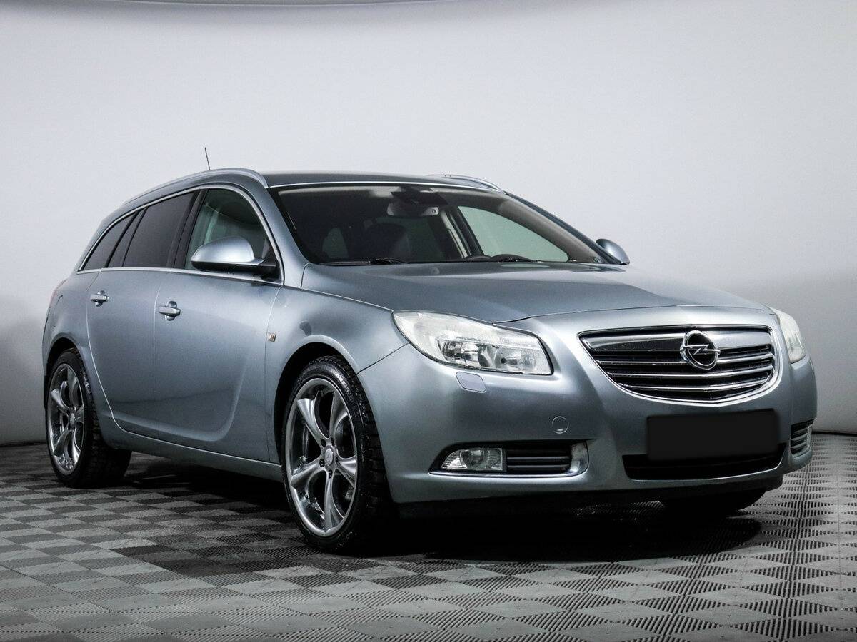 Opel Insignia с пробегом — 2013 год. Фото: #2