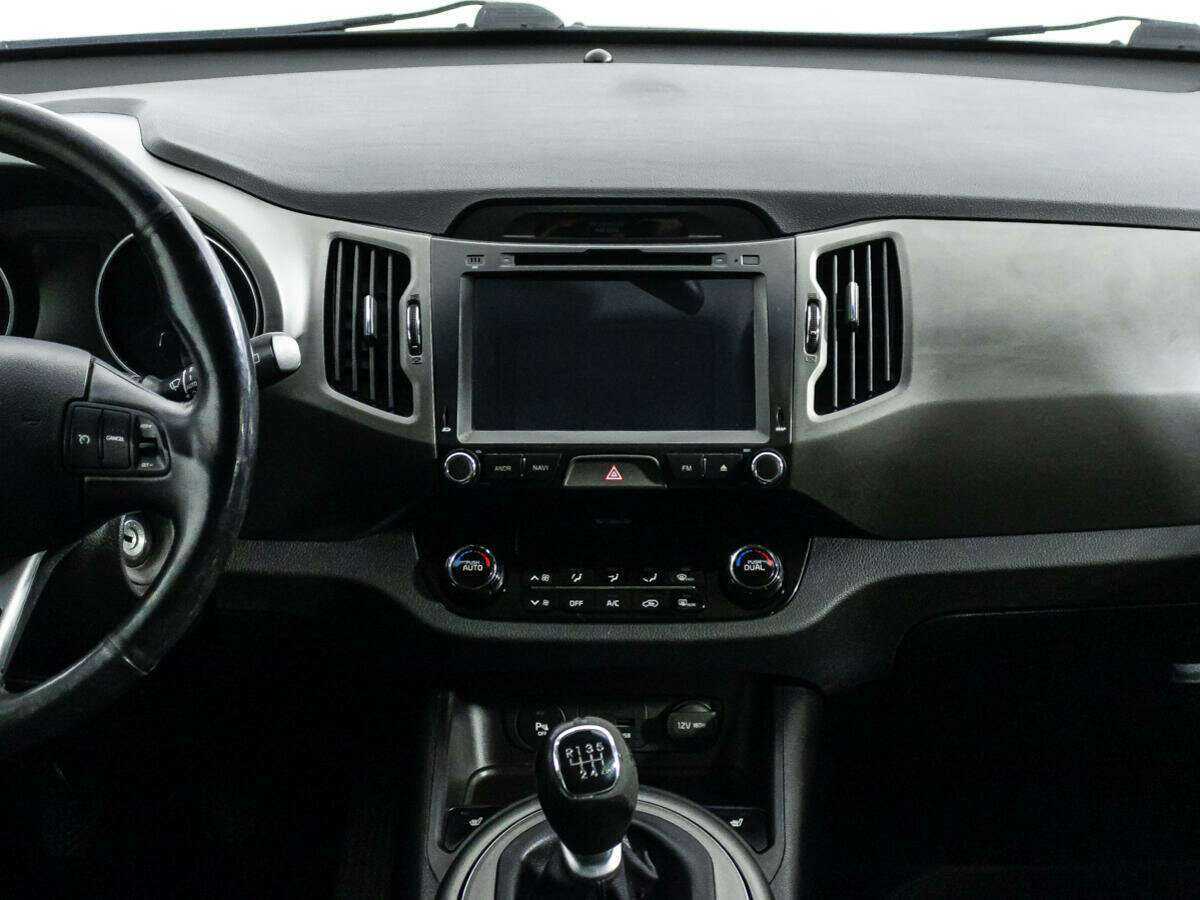 Kia Sportage с пробегом — 2014 год. Фото: #13
