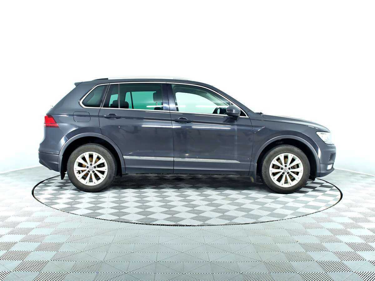 Volkswagen Tiguan с пробегом — 2017 год. Фото: #3