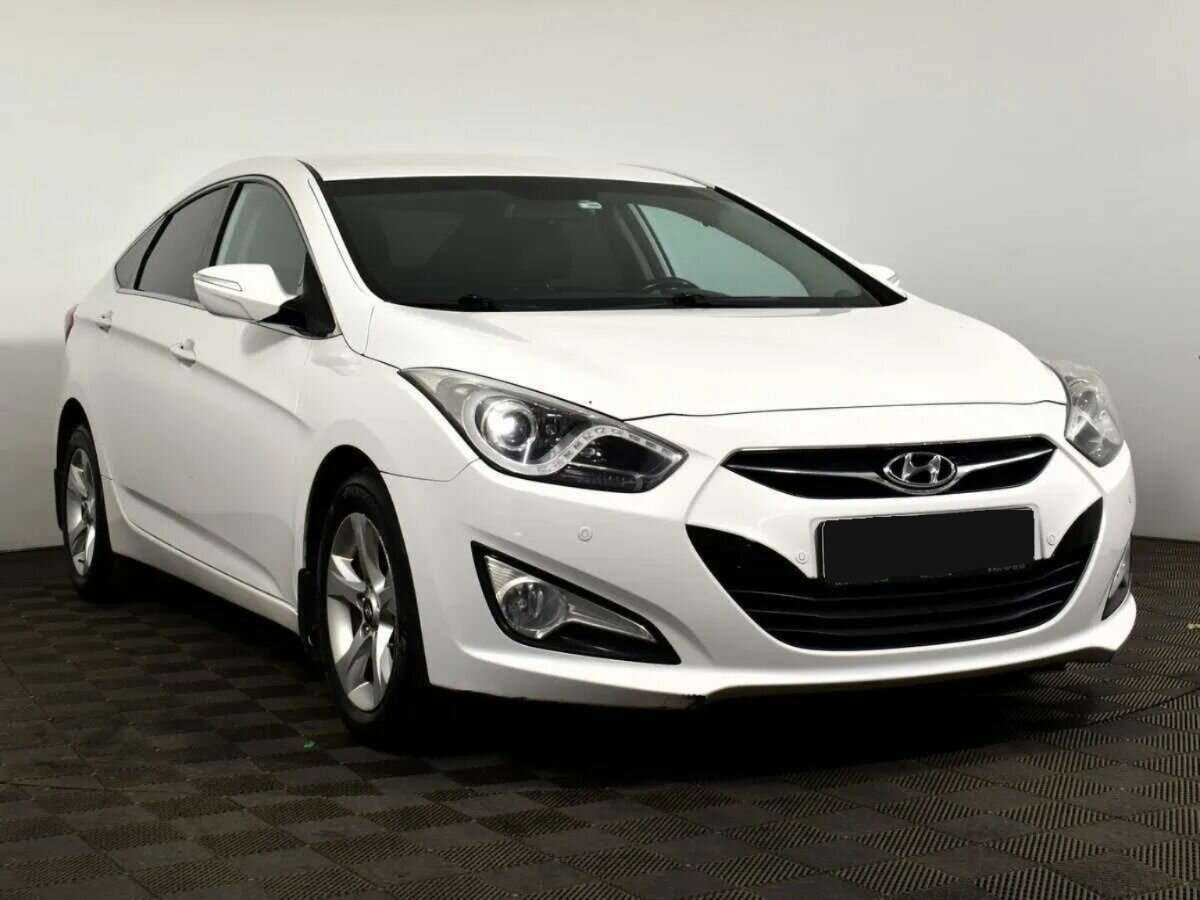 Hyundai i40 с пробегом — 2014 год. Фото: #1