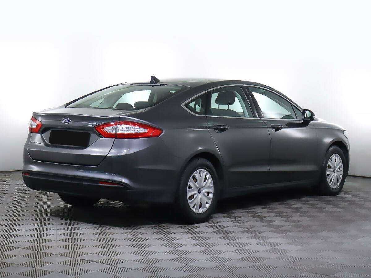 Ford Mondeo с пробегом — 2017 год. Фото: #3