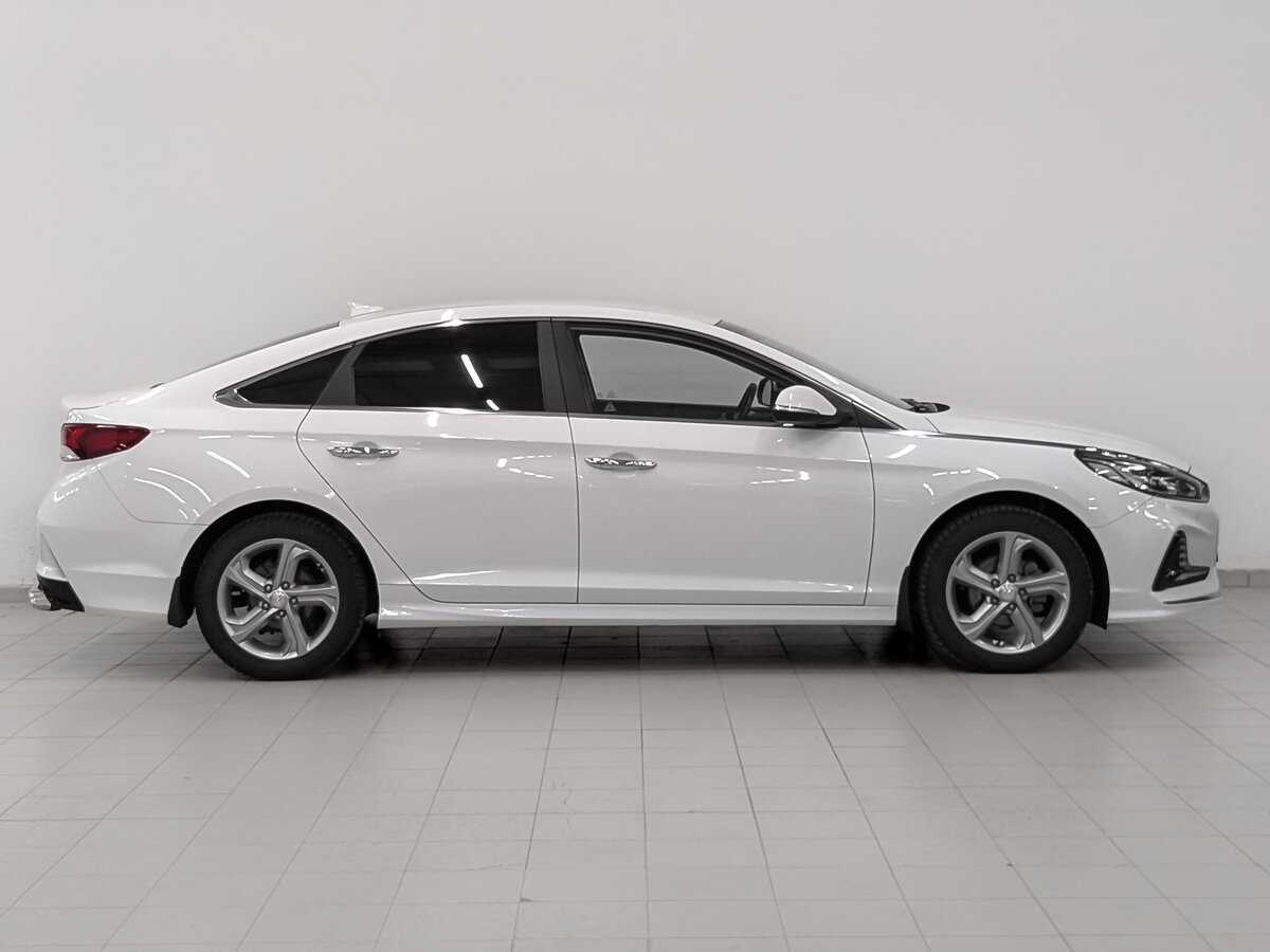 Hyundai Sonata с пробегом — 2018 год. Фото: #3