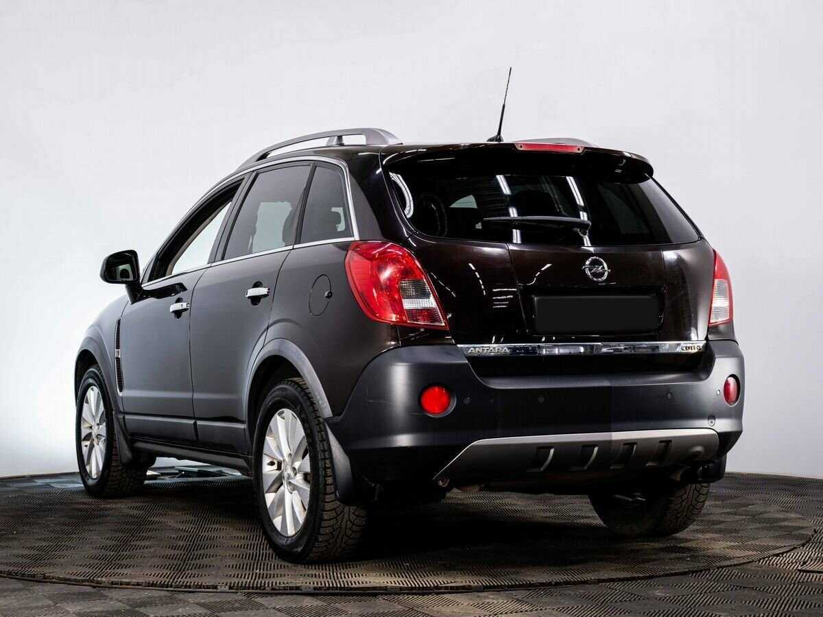 Opel Antara с пробегом — 2015 год. Фото: #3