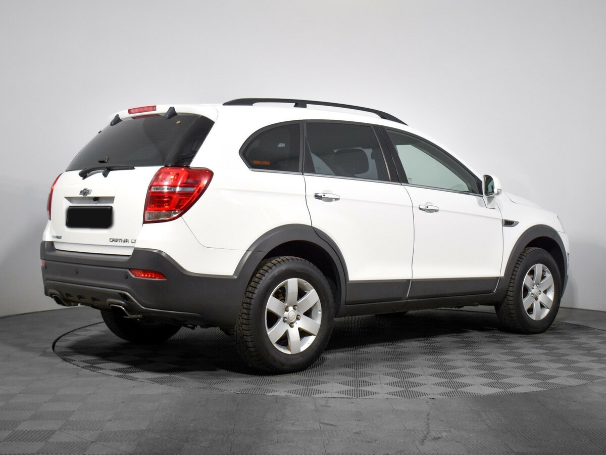 Chevrolet Captiva с пробегом — 2013 год. Фото: #3