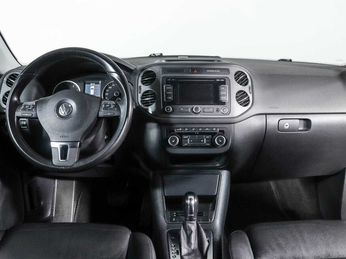 Volkswagen Tiguan с пробегом — 2012 год. Фото: #9