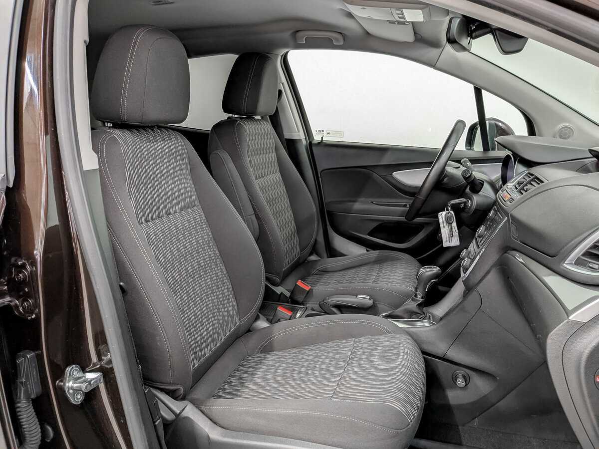 Opel Mokka с пробегом — 2014 год. Фото: #20
