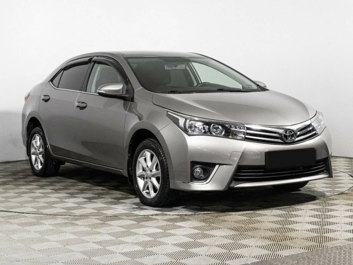 Toyota Corolla с пробегом — 2013 год. Фото: #2