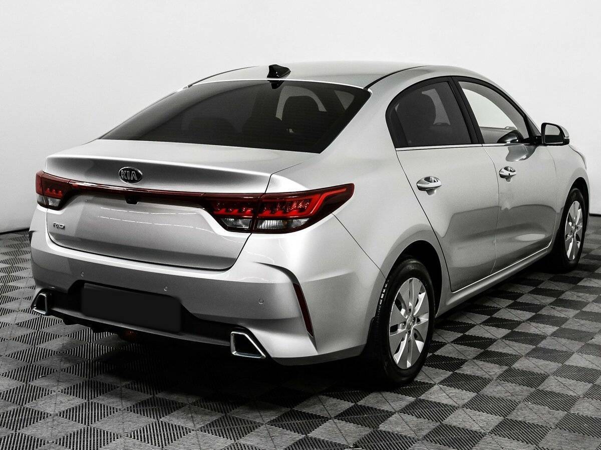 Kia Rio с пробегом — 2021 год. Фото: #4
