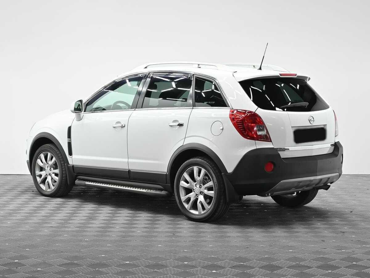 Opel Antara с пробегом — 2015 год. Фото: #2