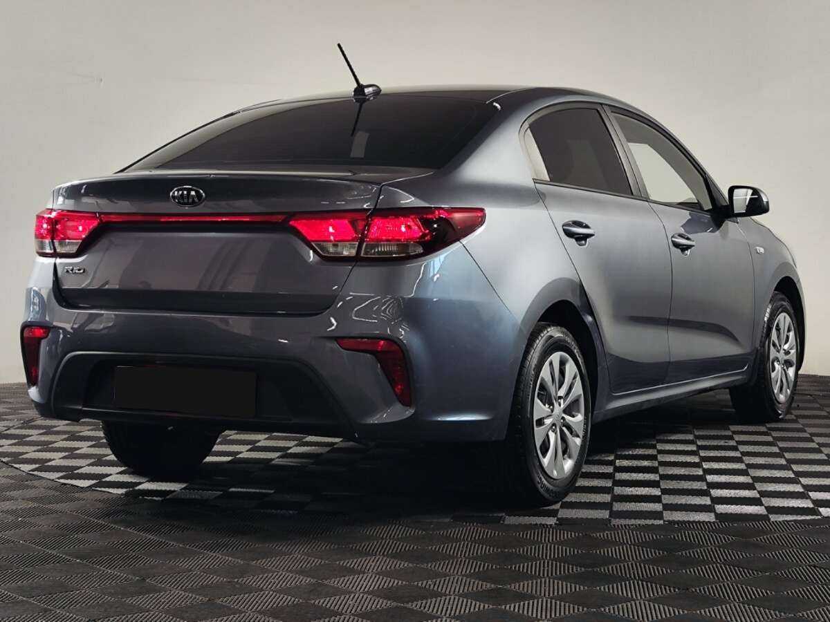 Kia Rio с пробегом — 2020 год. Фото: #2