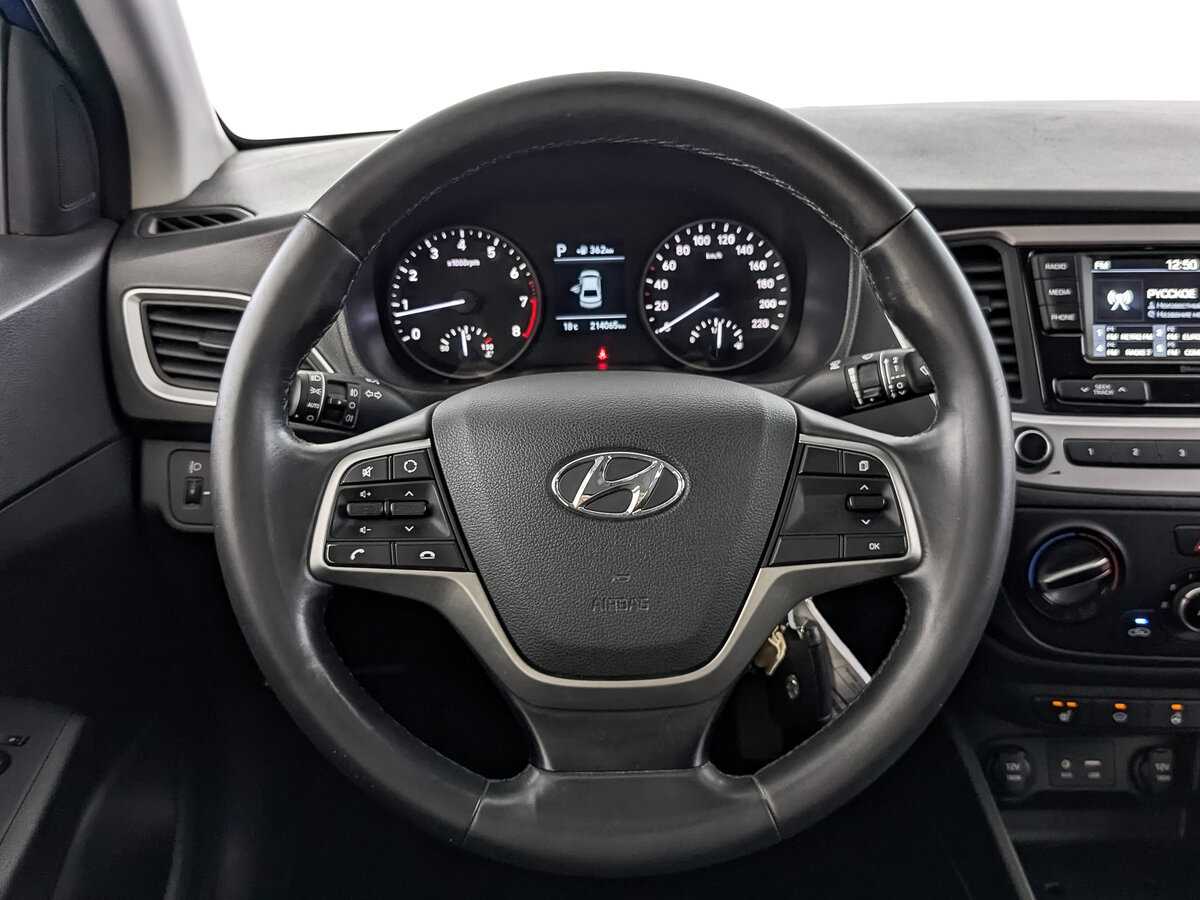 Hyundai Solaris с пробегом — 2018 год. Фото: #21