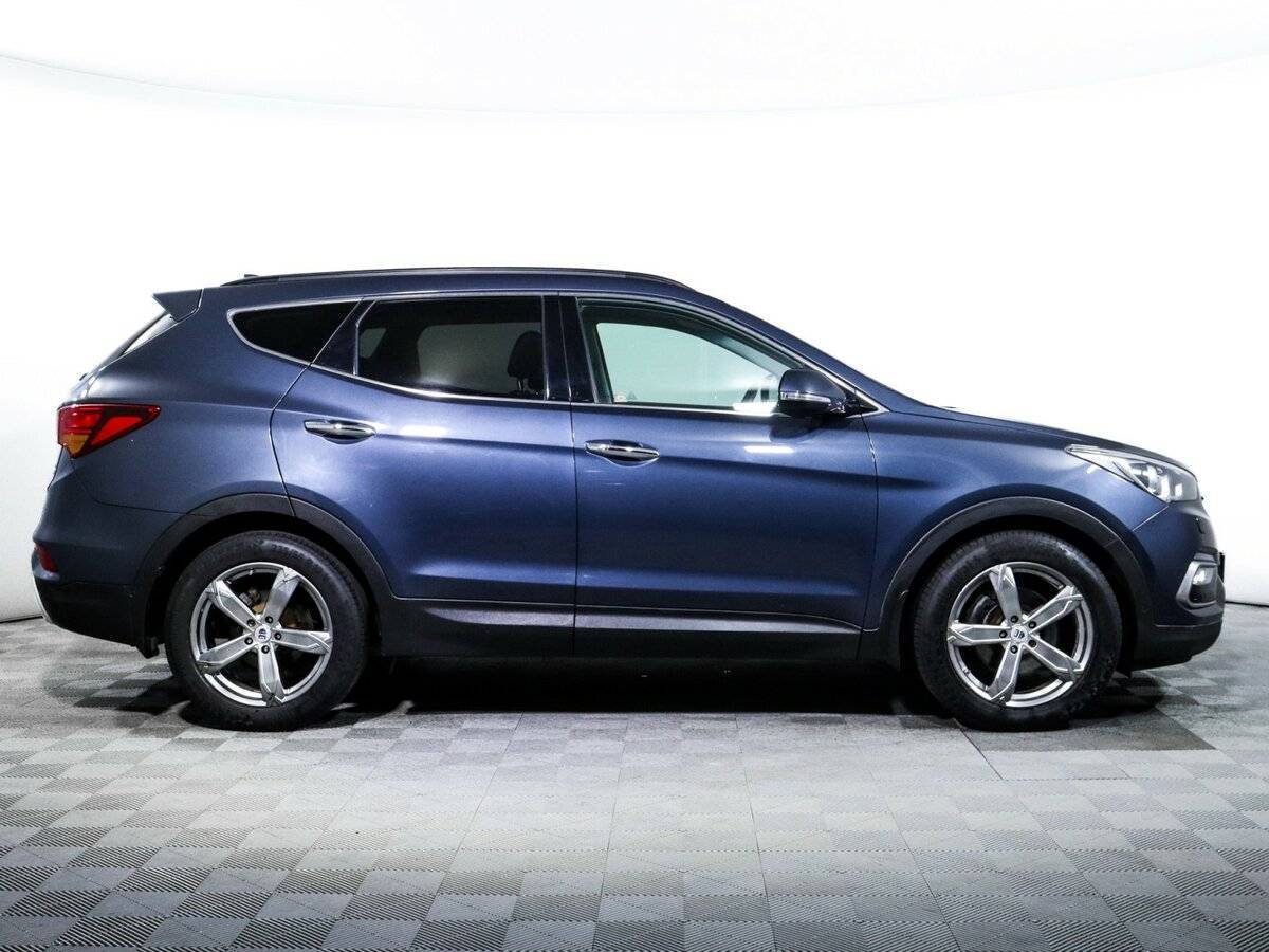 Hyundai Santa Fe с пробегом — 2016 год. Фото: #3