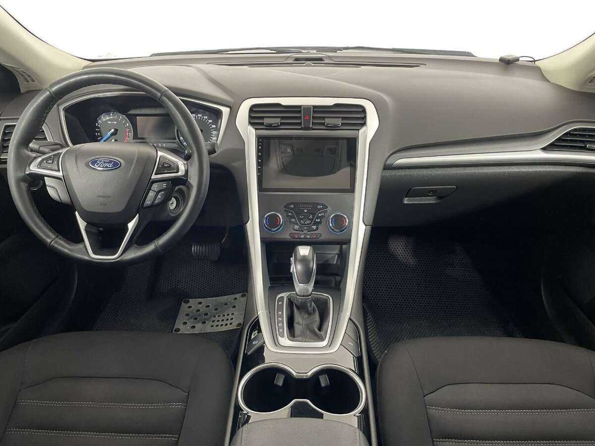 Ford Mondeo с пробегом — 2015 год. Фото: #6